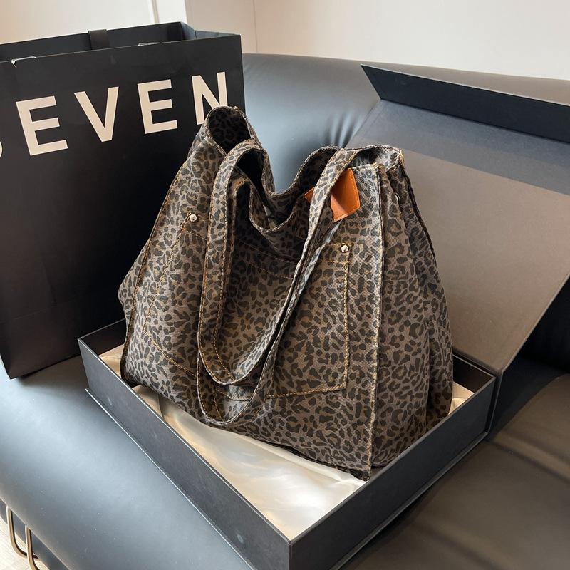 กระเป๋าถือลายเสือดาว กระเป๋าสะ - Women'S Vegan Bags บทวิจารณ์และราคา