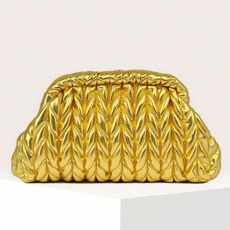 กระเป๋าคลัทช์งานทอมือสุดหรูประ - Women Bags 2026 Trends บทวิจารณ์และราคา
