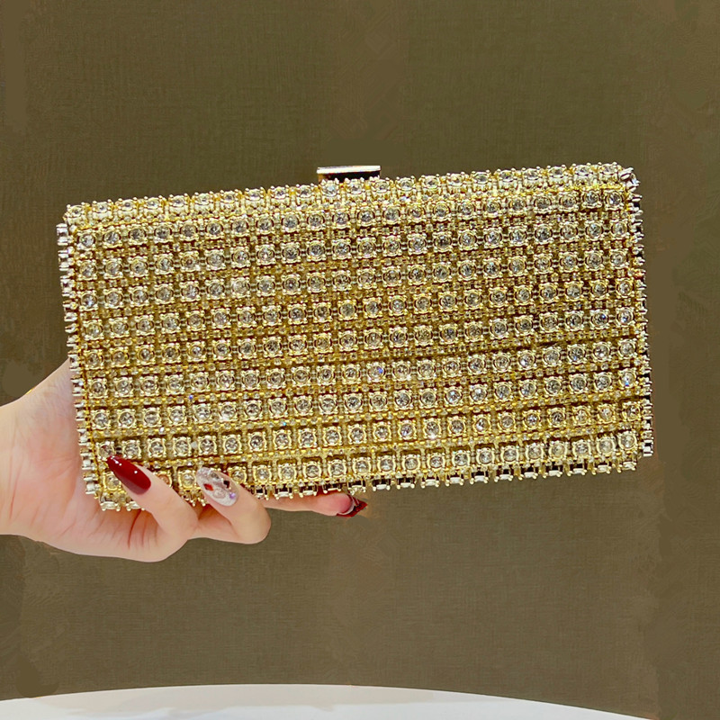 กระเป๋าคลัทช์และกระเป๋าถือสำหร - Women Bags 2026 Trends บทวิจารณ์และราคา