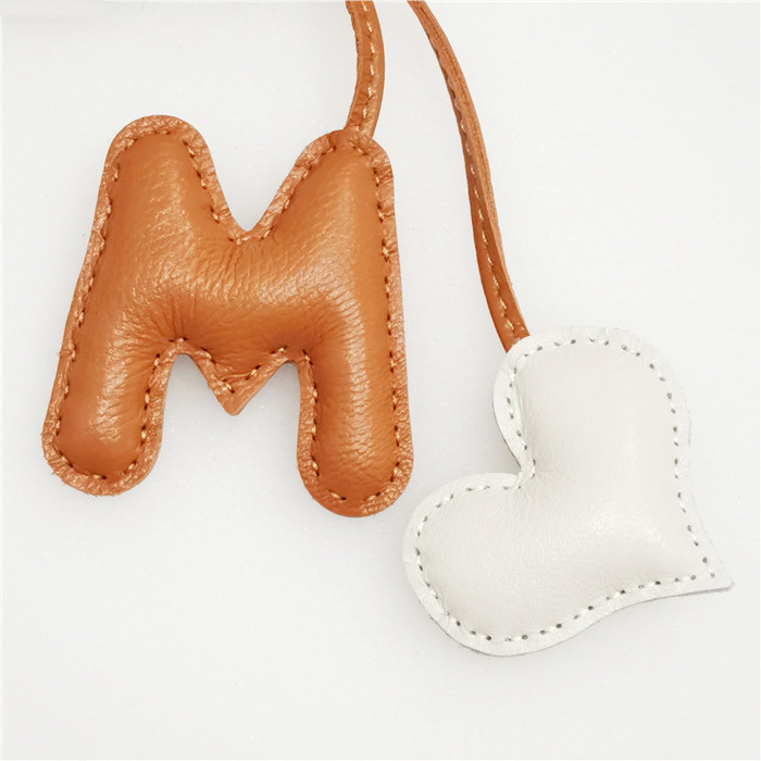 พวงกุญแจหนังรูปตัวอักษร L M N  - Women'S Bags At M&S บทวิจารณ์และราคา