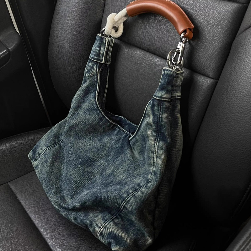 กระเป๋าถือสะพายไหล่ผู้หญิงอเนก - Women Bags 2026 Trends บทวิจารณ์และราคา